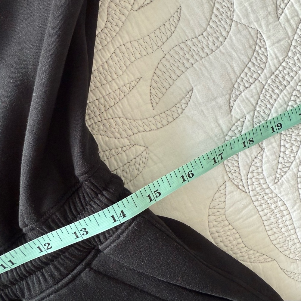 Abercrombie - YPB - Neoknit Long-sleeve Henley Jumpsuit - Black - Picture 10 of 11